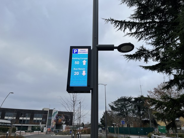 Ecran stationnement intelligent